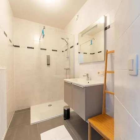 Cozy 2-room In The Center Of Apartment *